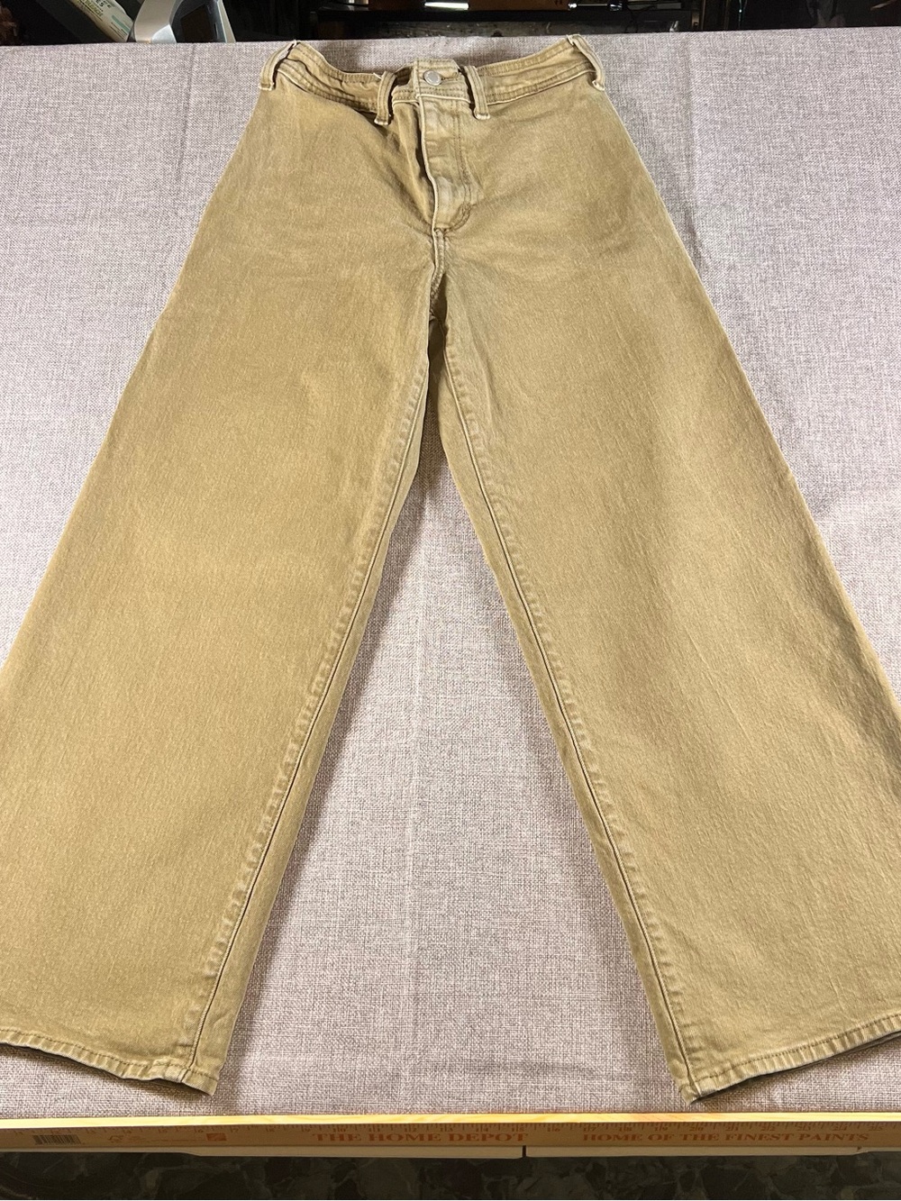Universal Thread Wide-Leg Trousers in Khaki